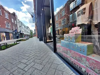 Trendalert: hier shop je (variaties op) Labubu's in Eindhoven
