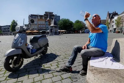 Deze viskraam houdt het voor gezien: ‘Alle warmte wordt naar binnen gezogen’