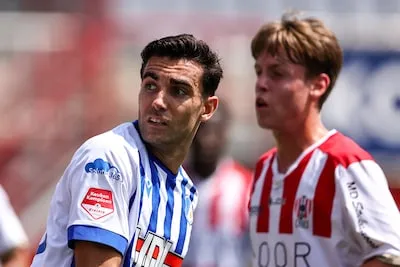 Kersverse aanwinst Neeskens speelt eerste minuten voor FC Eindhoven: ‘Hij brengt ervaring en rust’