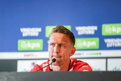 Veel interesse in PSV-icoon Luuk de Jong, die rustig nadenkt over zijn toekomst