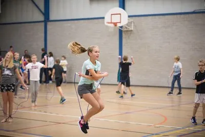 Best gaat Stichting Schoolsport helpen om jaarlijks tekort van 2500 euro op te lossen