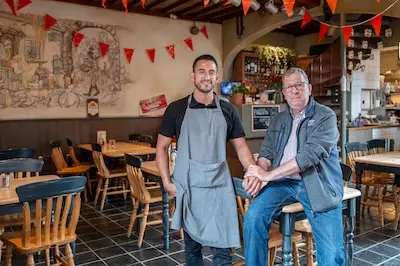 Henk (65) doet de deur van De Pannekoekenbakker in Tilburg deze week al dicht: 'Met pijn in ons hart'