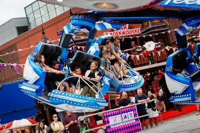 Jongen beroofd op Tilburgse kermis, tweetal uit Budel aangehouden