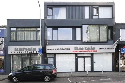 Oudste audiozaak van Tilburg failliet, tientallen gedupeerden kunnen fluiten naar hun centen