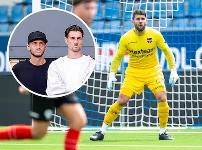 Plots staat voormalig UNA-keeper Petar (32) op het veld met Jasper Cillessen: ‘Ik kan veel van hem leren’