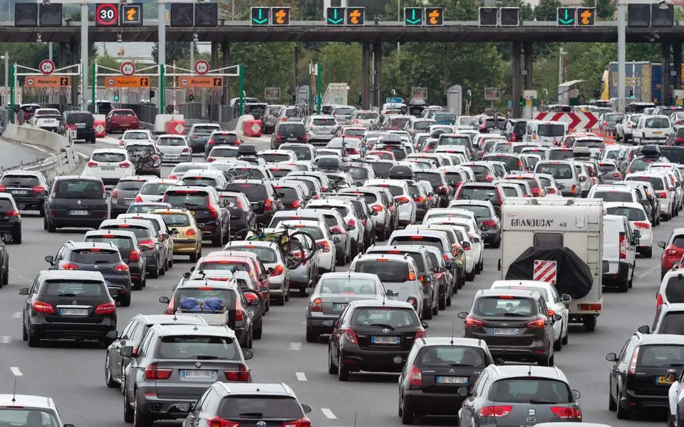Hoe overleef je stress op de snelweg? Bereid je goed voor en doe het rustig aan