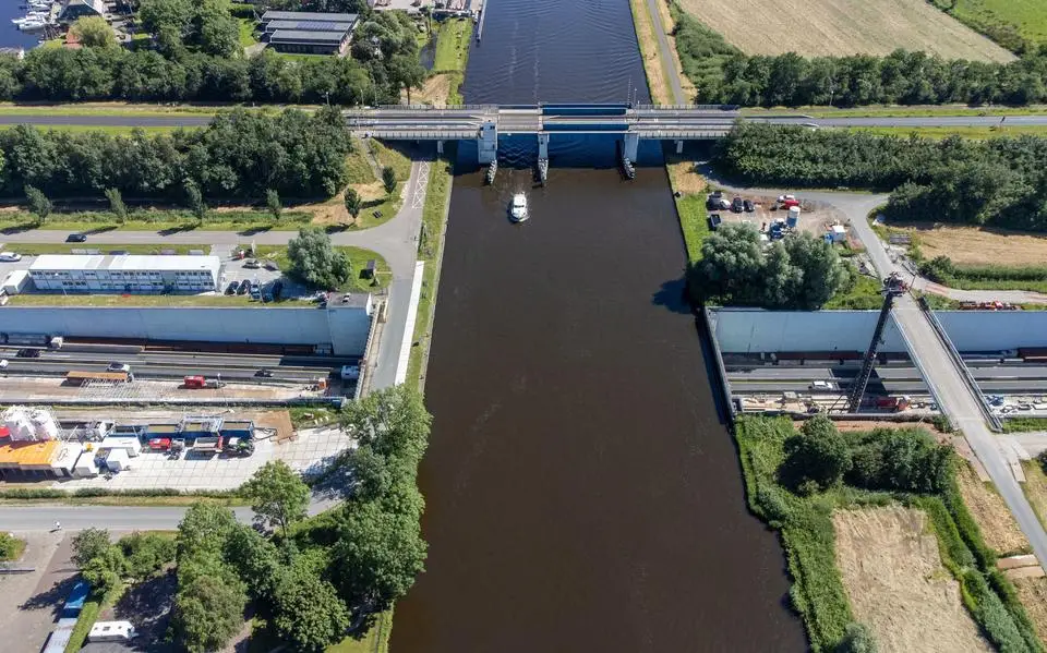 Prinses Margriettunnel in A7 tussen Sneek en Joure kan spoedig helemaal open. En er is meer goed nieuws