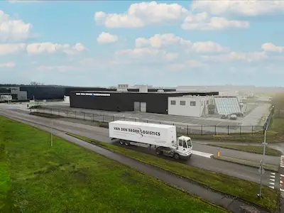 Transportbedrijf houdt rekening met schoolkinderen als het drie weken lang door Helmondse wijk moet rijden