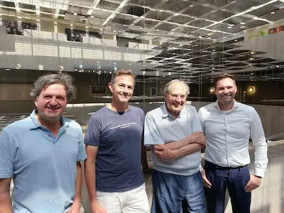 Frits Philips jr. zet handteke­ning: De Wielewaal binnenkort open voor publiek