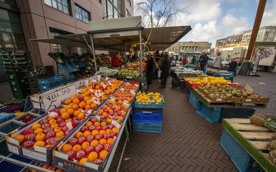 Politiek is geen marktplaats, dring de partijpolitiek terug | opinie