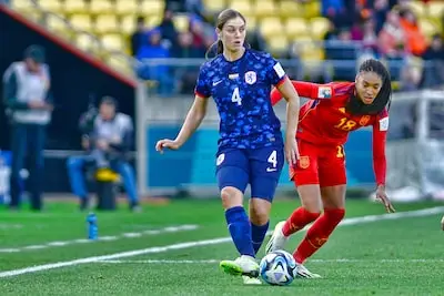 Aniek Nouwen keert met veel ervaring terug bij PSV: ‘Ik voelde me in Engeland steeds eenzamer worden’