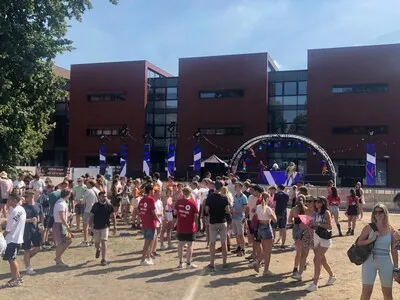 Top Week en Purple introductieweek: dit is het programma voor nieuwe studenten in Tilburg