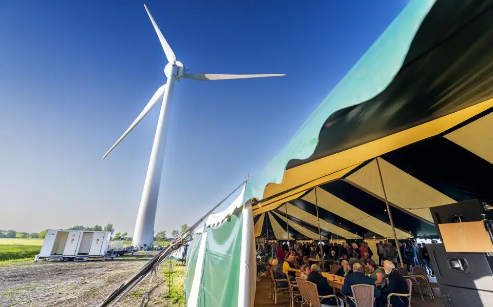 Friese zonneparken soms op zwart door negatieve stroomprijs