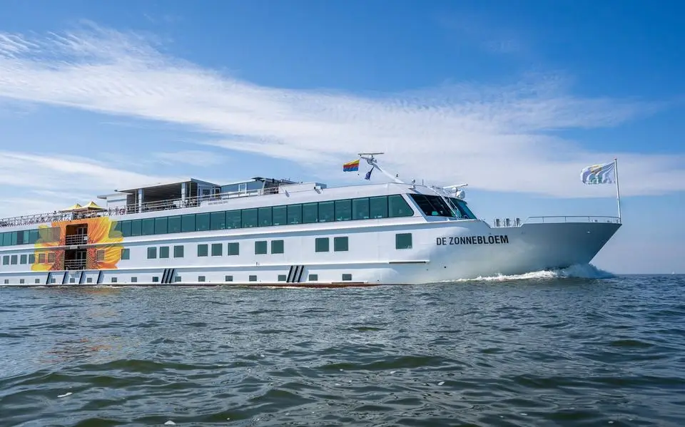 Tóch nog met vakantie met het Zonnebloemschip. ‘Iedereen hier heeft een verhaal’
