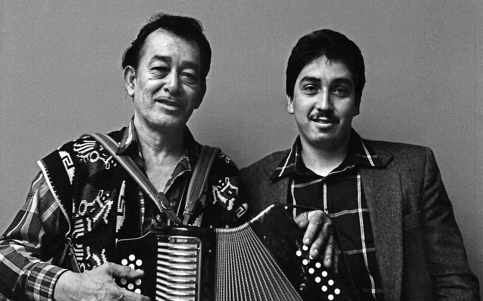 Beroemd accordeonist Flaco Jiménez speelde vaak in Friesland en op Terschelling. En hij was dol op Heineken