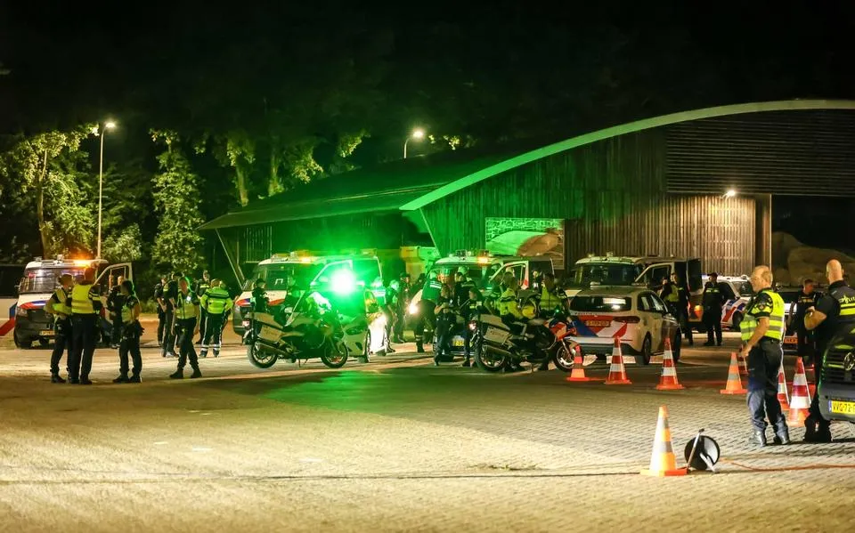 Verjaardagsfeest van man (22) uit Joure werd ‘gekaapt’ door feestgangers: ‘Het is net een foute film’
