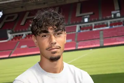 PSV-talent Benjamin Khaderi (18) treedt in de voetsporen van Harry Kane, Memphis en Romelu Lukaku
