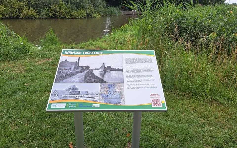 Zeven historische panelen maken Dronryp tot openluchtmuseum