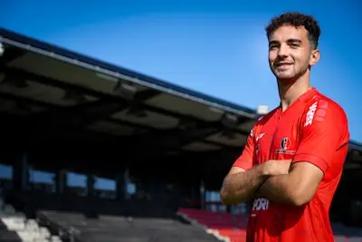 Bijzondere constructie: Helmond Sport huurt verdediger, maar volgende transfer staat al vast