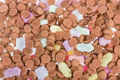 Feit of fabel: liggen de kruidnoten écht elk jaar eerder in de winkel?