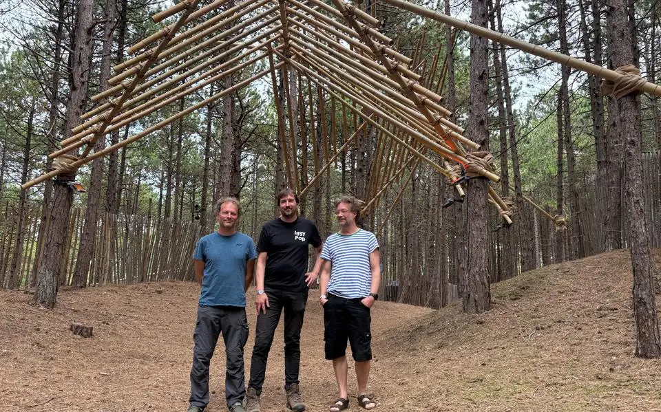 Waarom bamboe een geweldig materiaal is om mee te bouwen. Vooral op een festival
