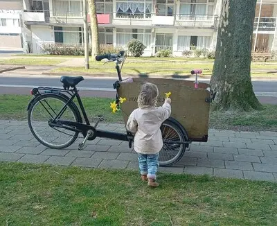 Daniëlle (28) vindt haar gestolen bakfiets al na één dag terug: ‘Een supervet verhaal’