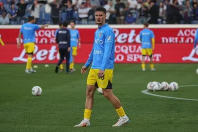 PSV meldt zich in Italië voor ervaren man: 26-jarige Roemeen in beeld als opvolger van Bakayoko