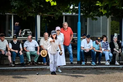 Een balletje gooien met Blanksma of ‘de Muws’, dat kan bij Littie of Littienie