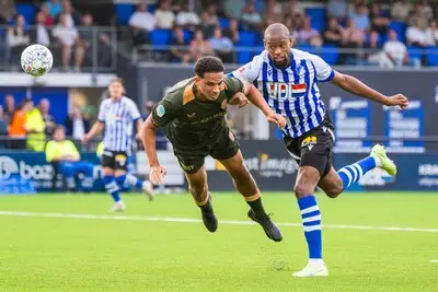 Ondanks moeizame eerste helft pakt FC Eindhoven drie punten in eerste duel van het seizoen