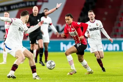 Na drie jaar krijgt PSV Telstar weer over de vloer, zo verliepen de laatste vijf edities
