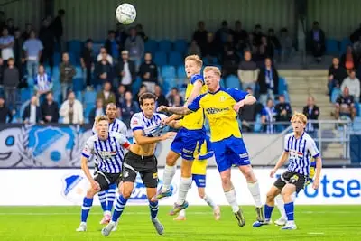 LIVE | Rommelige start bij Roda JC - FC Eindhoven, zonder grote kansen