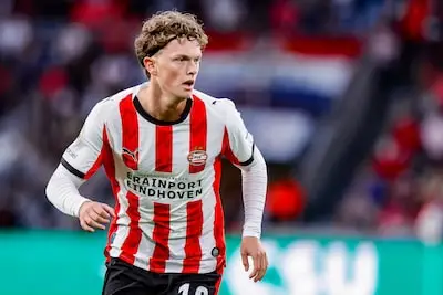 PSV past in de droomreis van Paul Wanner, die Bayern heel dankbaar is: ‘Vanaf dag één kweken ze winnaarsmentaliteit’