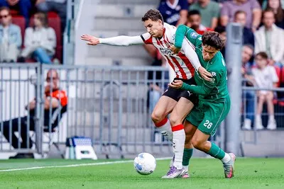 LIVE eredivisie | PSV schiet uit de startblokken na rust: invaller Esmir Bajraktarevic en Ruben van Bommel scoren