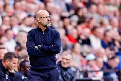 PSV wil nog uitpakken met minimaal één transfer en ook daarna is er enorm veel werk voor Bosz