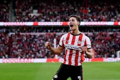 Ruben van Bommel vindt snel zijn weg bij PSV en heeft er een collega bij