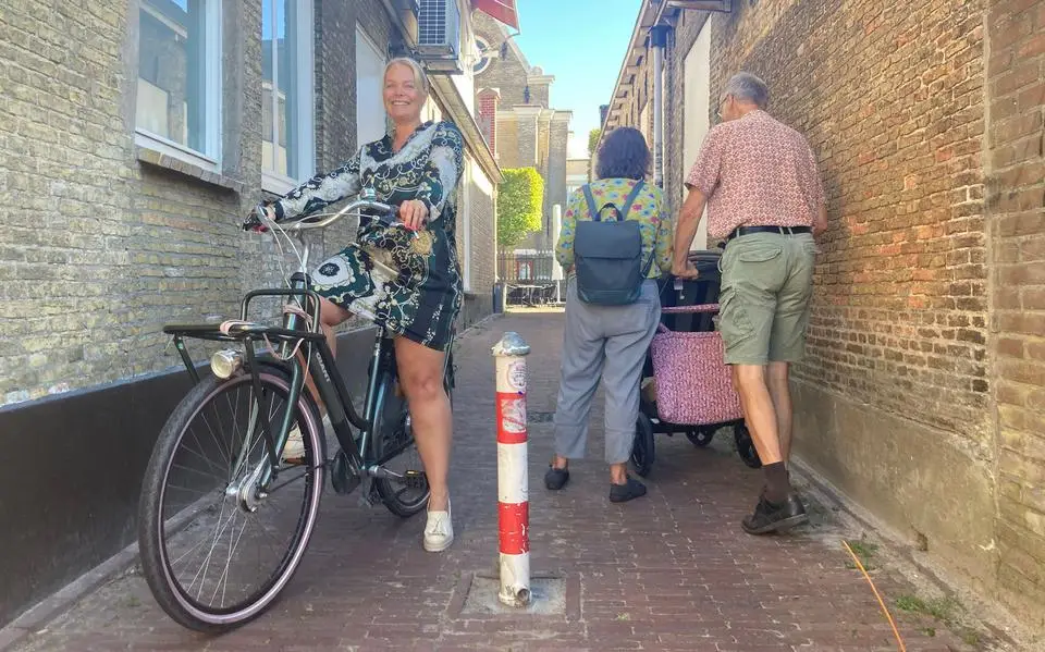 ‘Er is nog veel te winnen op het gebied van toegankelijkheid in Joure’, zegt buurtwerker Lonneke Post