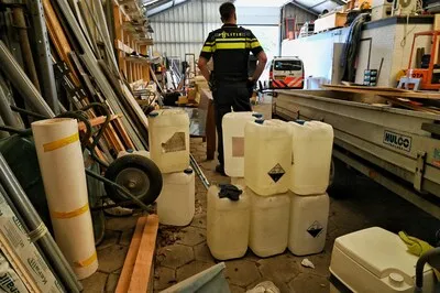 Peter voelt zich ten onrechte weggezet als drugshandelaar: ‘In die vaten zit alleen maar diesel’