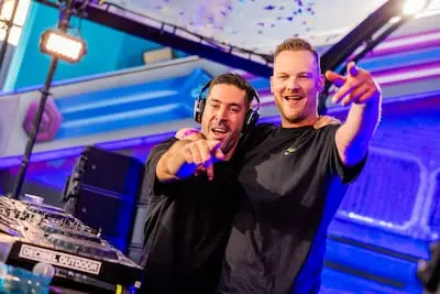Bekend hardstyle-duo stopt na 20 jaar, Niels gaat met 70 man personeel verder in de software