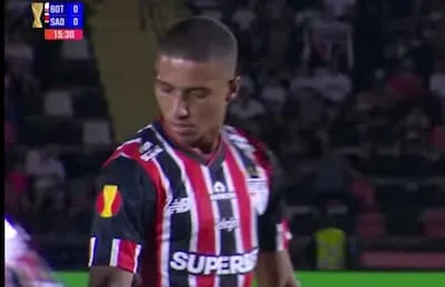 PSV wil een talentvolle Braziliaanse aanvaller binnenhalen