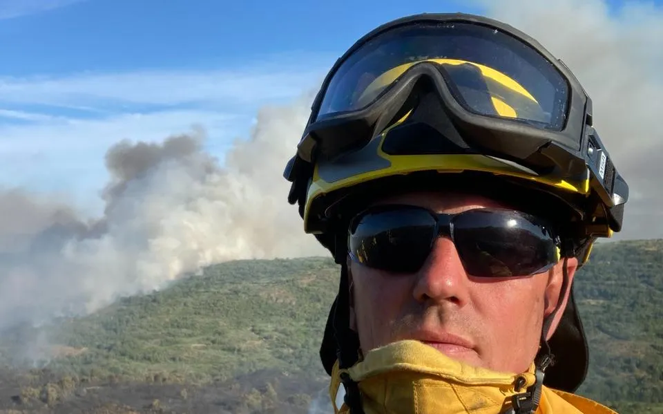 Deze brandweerman uit Noordwolde bestreed de natuurbranden in Spanje: ‘Net een oorlogsfilm!’