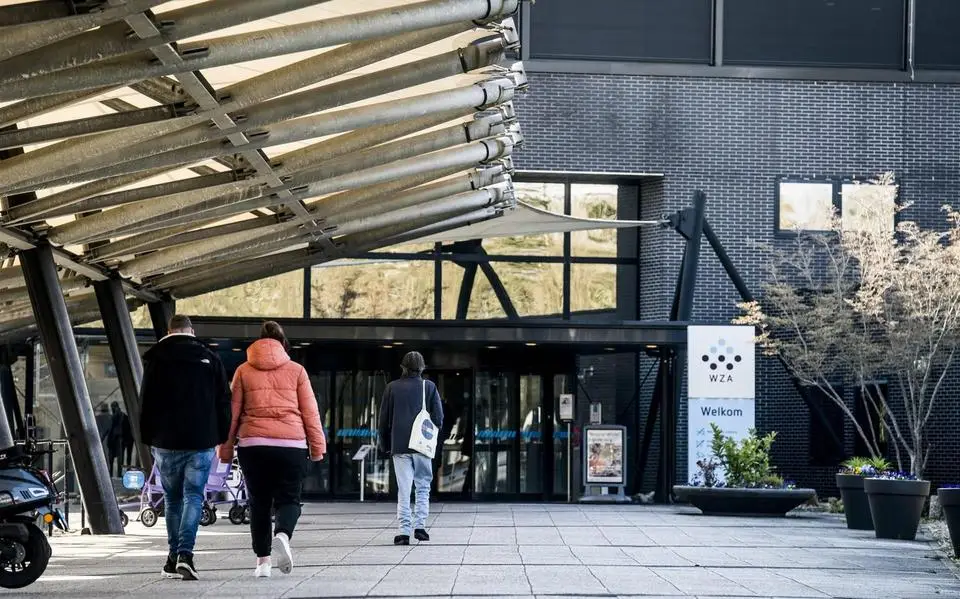 Ex-verdachte sterfgevallen Wilhelmina Ziekenhuis Assen dient tuchtklacht in tegen GGZ-medewerkers en psycholoog