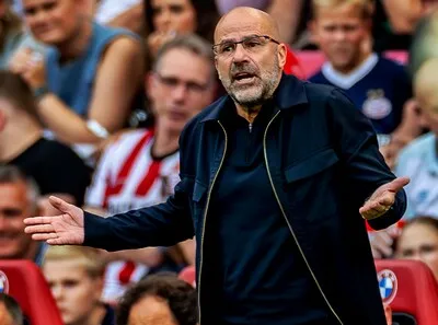 Peter Bosz: PSV is nog niet klaar en dat kan ook helemaal niet