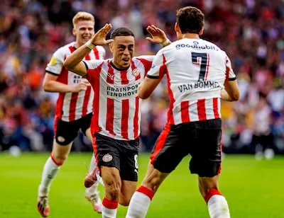 PSV mist lang het vernuft, maar verovert tóch voor de vijftiende keer de Johan Cruijff Schaal