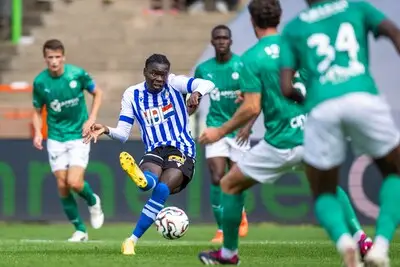 FC Eindhoven legt proefspeler definitief vast: ‘Snel, heeft diepgang en goede passeeractie’