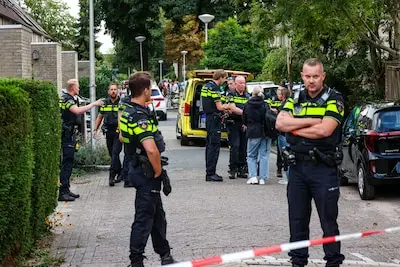 Twee gewonden bij steekpartij in Gouda, bloedspoor van honderden meters in wijk