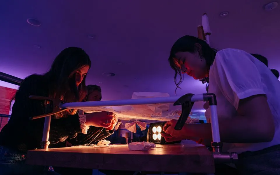 Hoe maak je Friese musea aantrekkelijk voor alle leeftijden? Koen Haringa doet er zijn best voor, met Museumnacht FRL