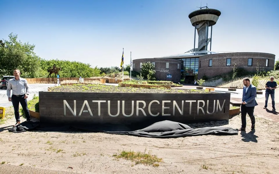 Natuurcentrum Ameland krijgt extra gebouw voor opslag, werkruimte en slaapplekken studenten