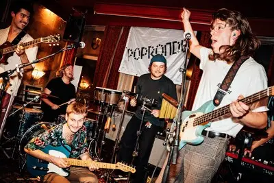 Van rock tot rap: hier in Eindhoven check je alle artiesten van Popronde 2025