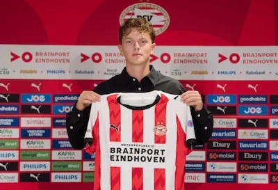 PSV-aanwinst Wanner net op tijd door de scanner: kampioen houdt nog 37 seconden over bij de KNVB