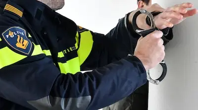 Bedreiging met mogelijk vuurwapen in Geldrop: politie lost waarschuwingsschot bij aanhoudingen in Eindhoven